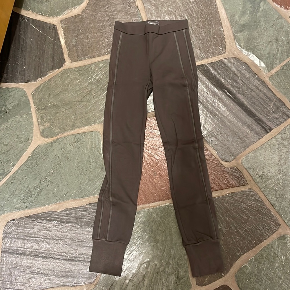 Vince grey knit legging pant